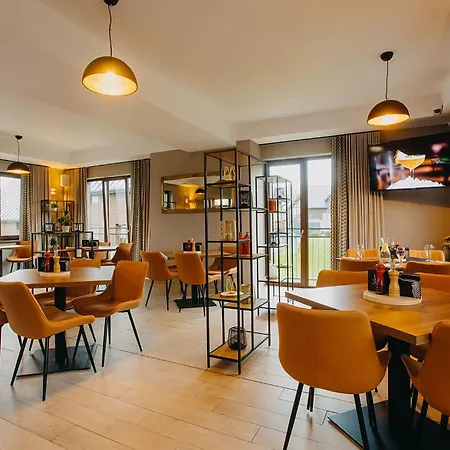 Osada Sniezka Kolo Karpacza 4* Lomnica (Jelenia Gora)