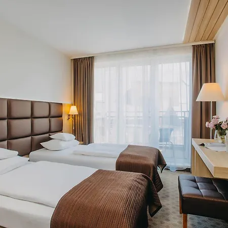 Osada śnieżka Koło Karpacza Hotel apartamentowy Lomnica (Jelenia Gora)