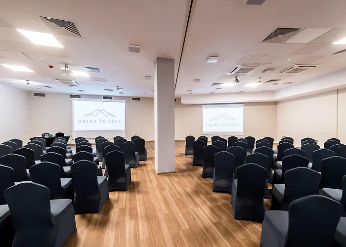 Osada Sniezka Kolo Karpacza Aparthotel Lomnica (Jelenia Gora)