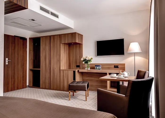 Osada Sniezka Kolo Karpacza Lomnica (Jelenia Gora)